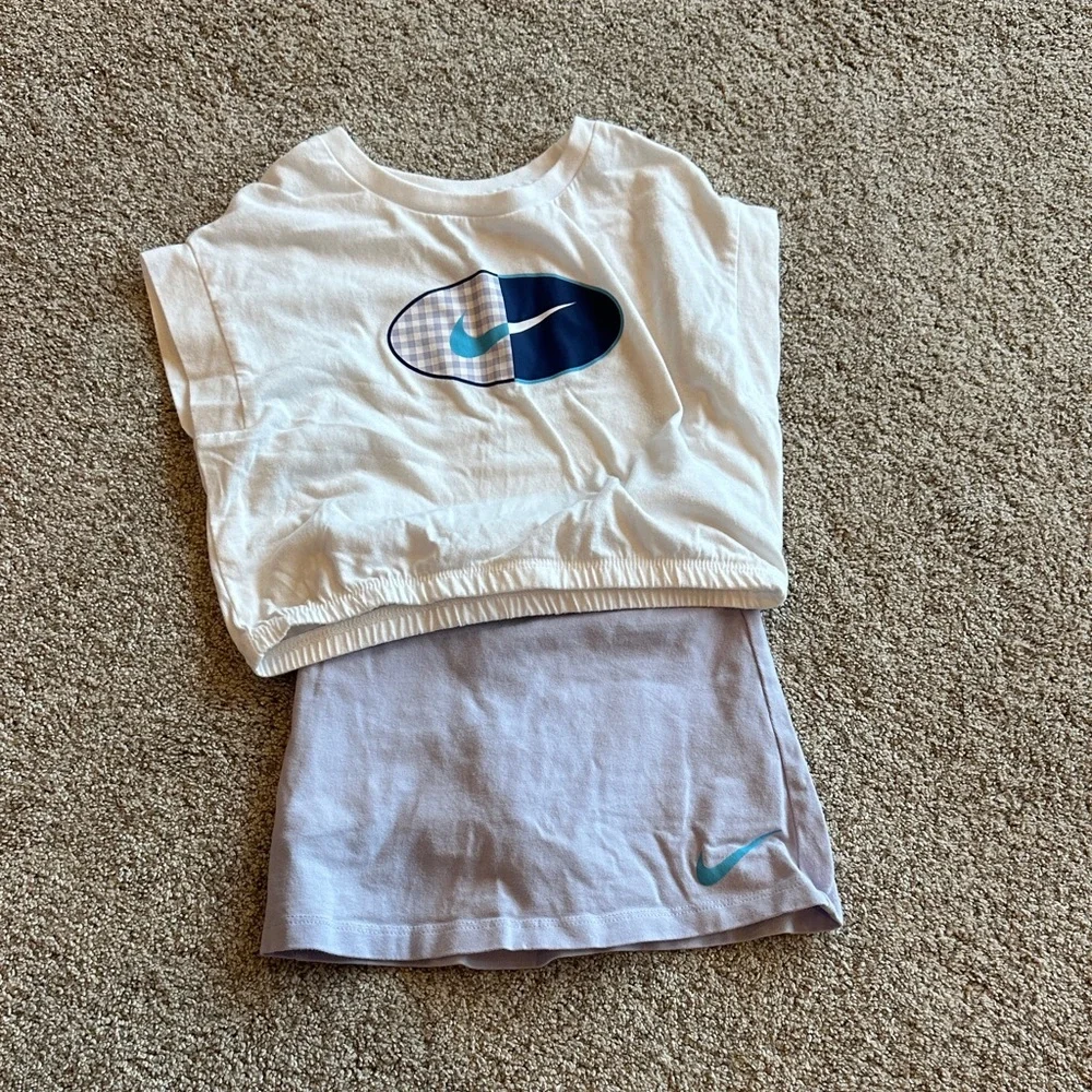 2t Nike Girls set BUNDLE! All three sets like new/gently worn - Picture 6 of 9
